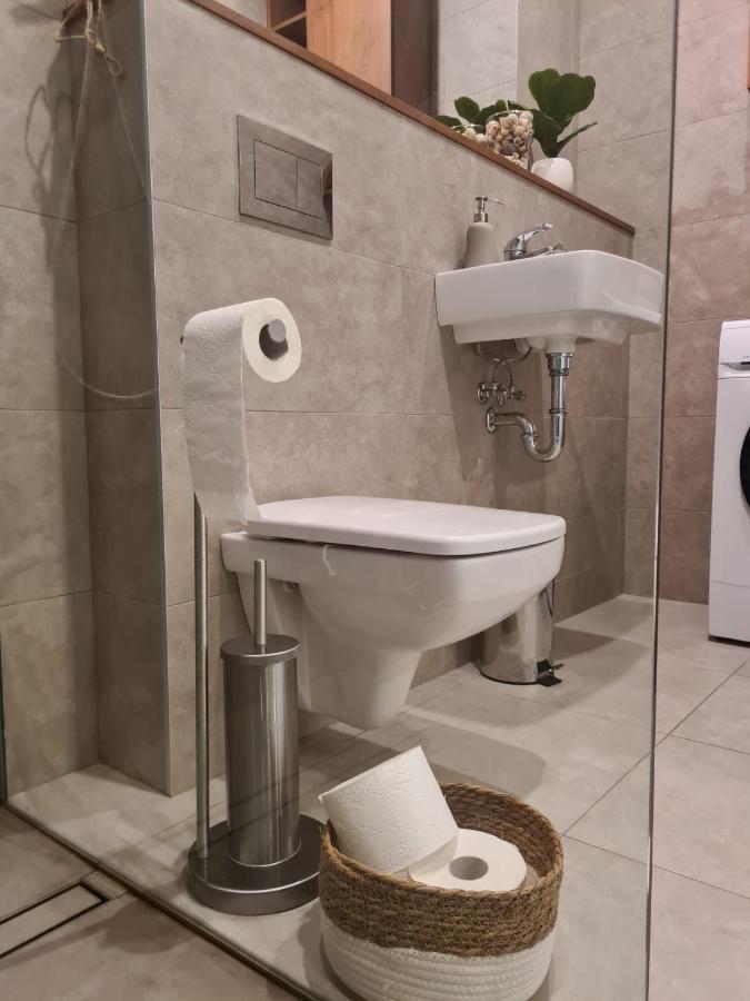 Venice Villa Apartment, Self Check-In 24H, Free Parking Poznan Exterior photo